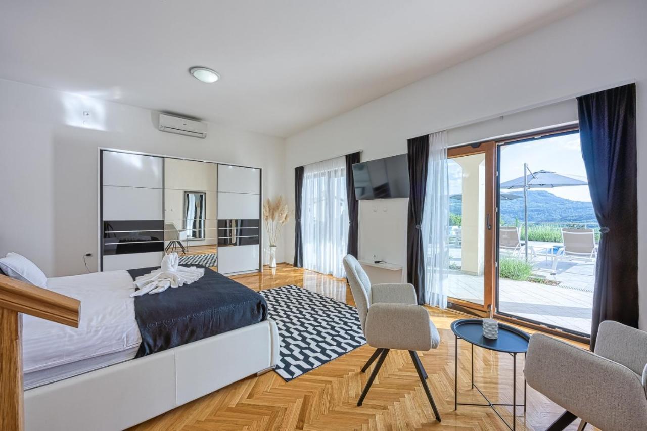 Holiday Apartment Aida With Private Pool Buzet Exterior foto