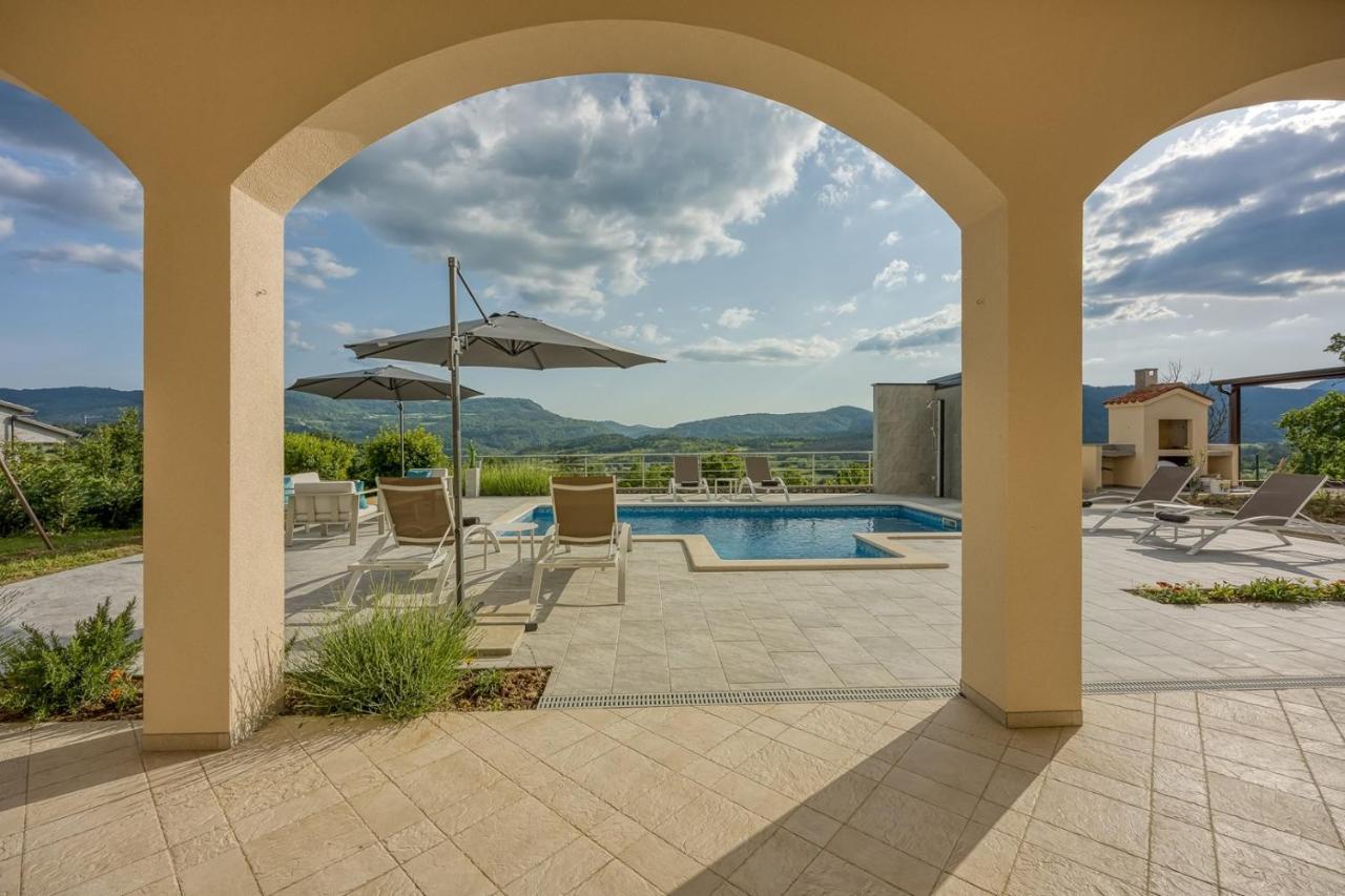 Holiday Apartment Aida With Private Pool Buzet Exterior foto