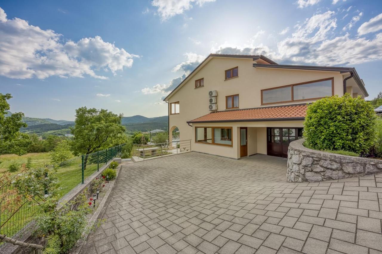 Holiday Apartment Aida With Private Pool Buzet Exterior foto