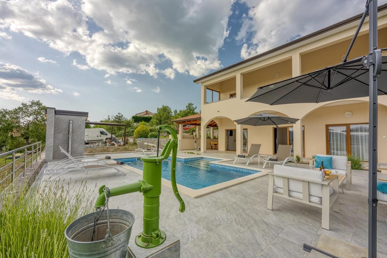 Holiday Apartment Aida With Private Pool Buzet Exterior foto